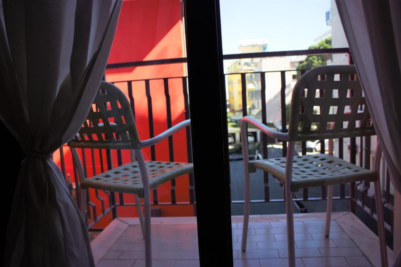 Hotel Neps - Nuova Gestione Lido di Jesolo Esterno foto