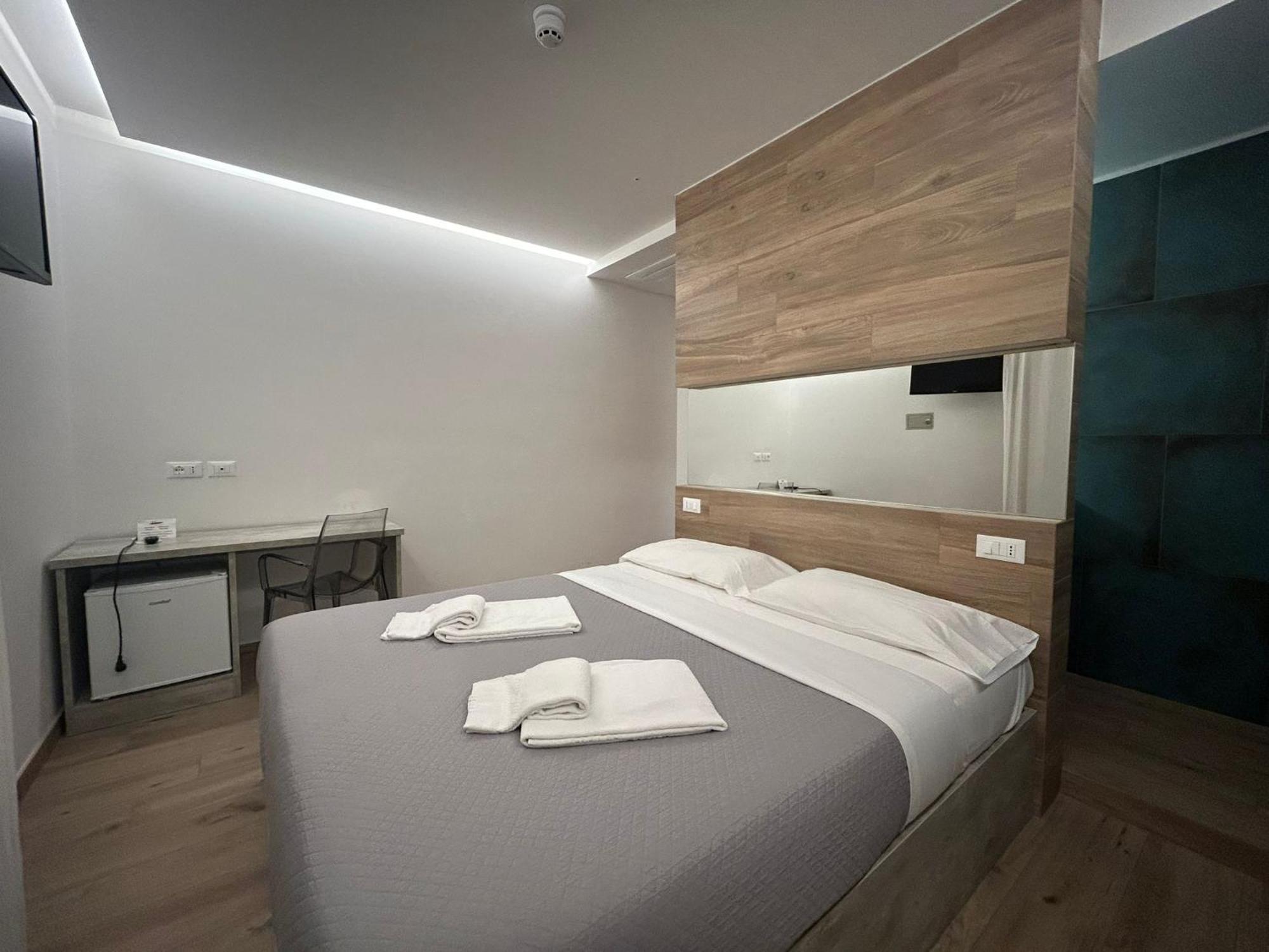 Hotel Neps - Nuova Gestione Lido di Jesolo Esterno foto