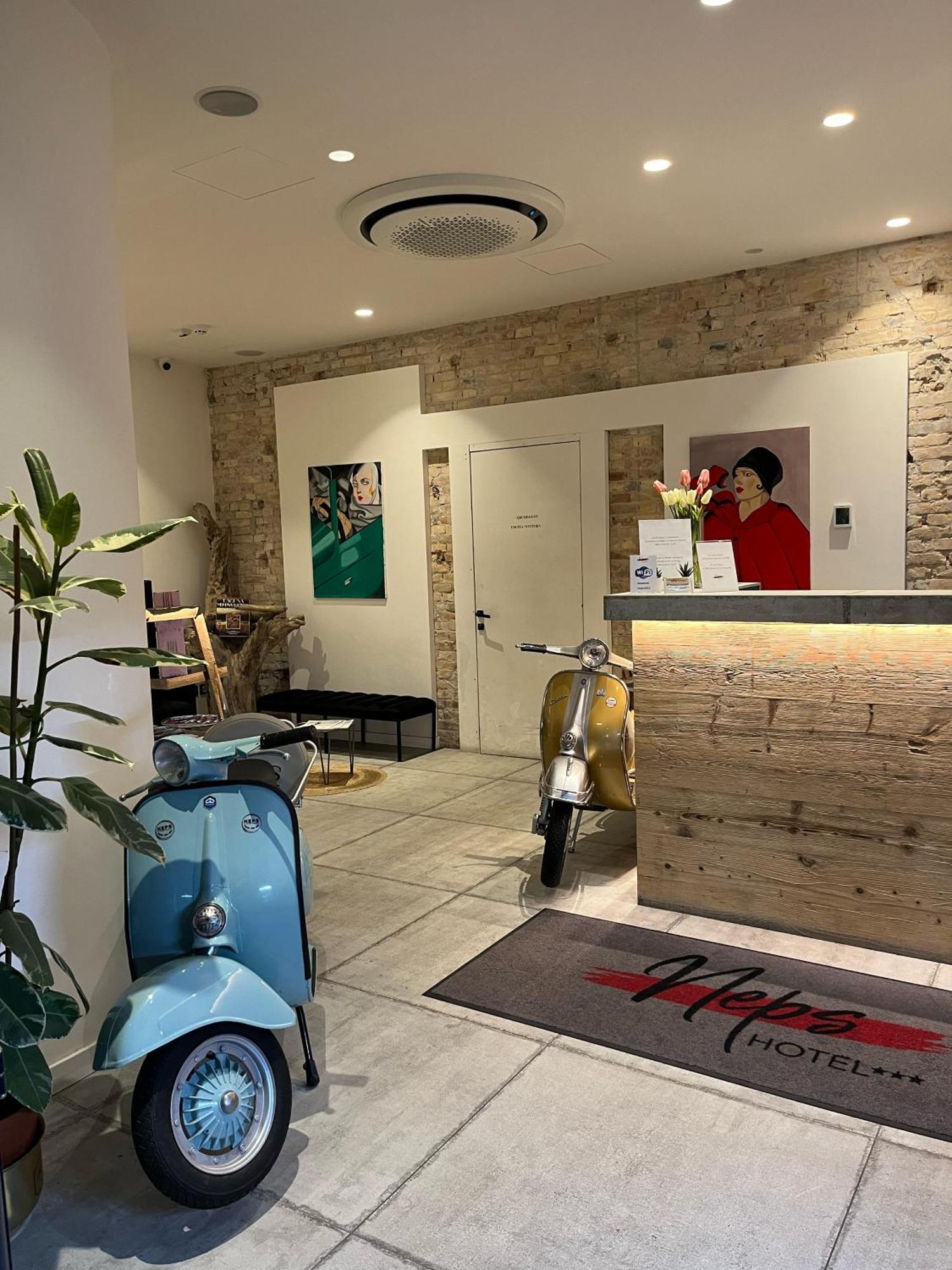 Hotel Neps - Nuova Gestione Lido di Jesolo Esterno foto