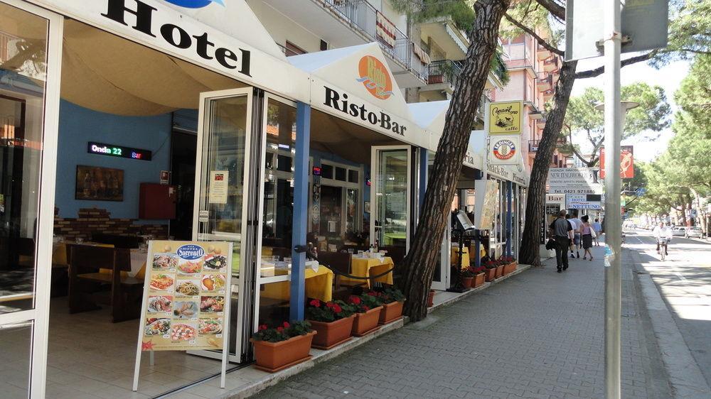 Hotel Neps - Nuova Gestione Lido di Jesolo Esterno foto