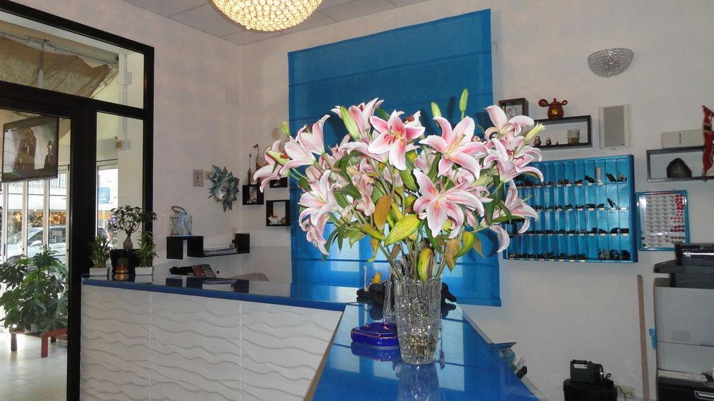 Hotel Neps - Nuova Gestione Lido di Jesolo Esterno foto