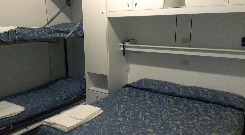 Hotel Neps - Nuova Gestione Lido di Jesolo Esterno foto
